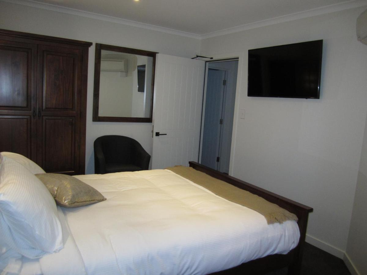 Inn The Stables